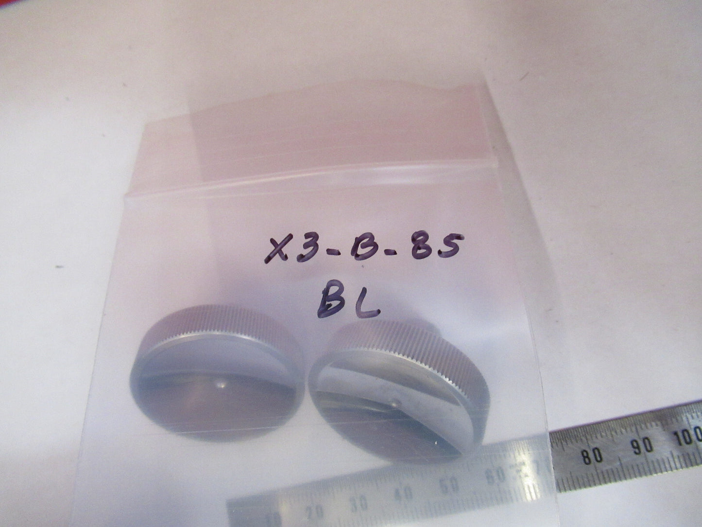 BAUSCH LOMB PAIR KNOBS ANTIQUE MICROSCOPE PART AS PICTURED #X3-B-85