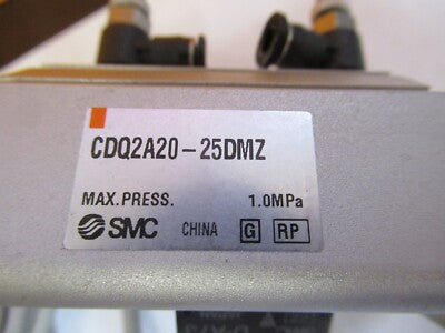 SMC AIR PNEUMATIC CONTROL CDQ2A20-25DMZ CYLINDER AS PICTURED &27-B-02