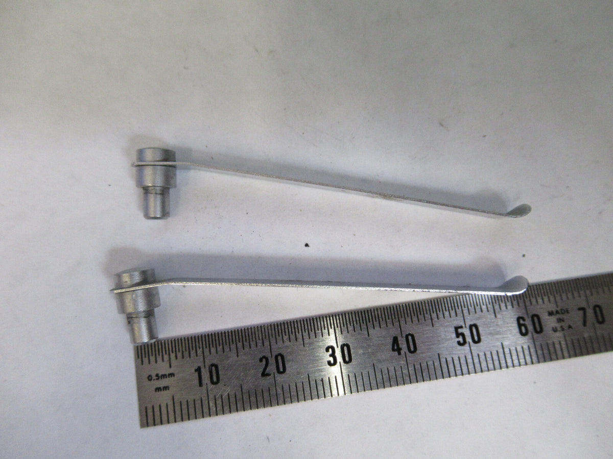 WILD HEERBRUGG SWISS M11 PAIR CLIPS STAGE MICROSCOPE PART AS PICTURED X2-A-27