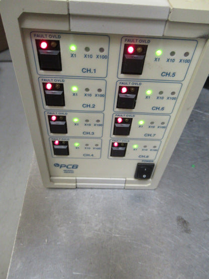 PCB PIEZOTRONICS 482A20 8 CHANNELS ICP GAIN AMPLIFIER for ACCELEROMETER TE-3
