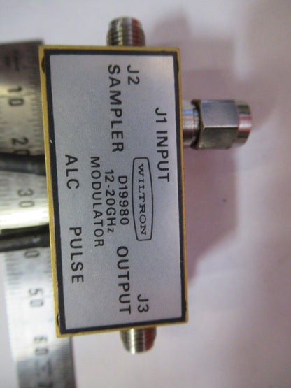 WILTRON D-19980 MODULATOR MICROWAVE RF FREQUENCY 20 GHz AS PICTURED T7-A-48