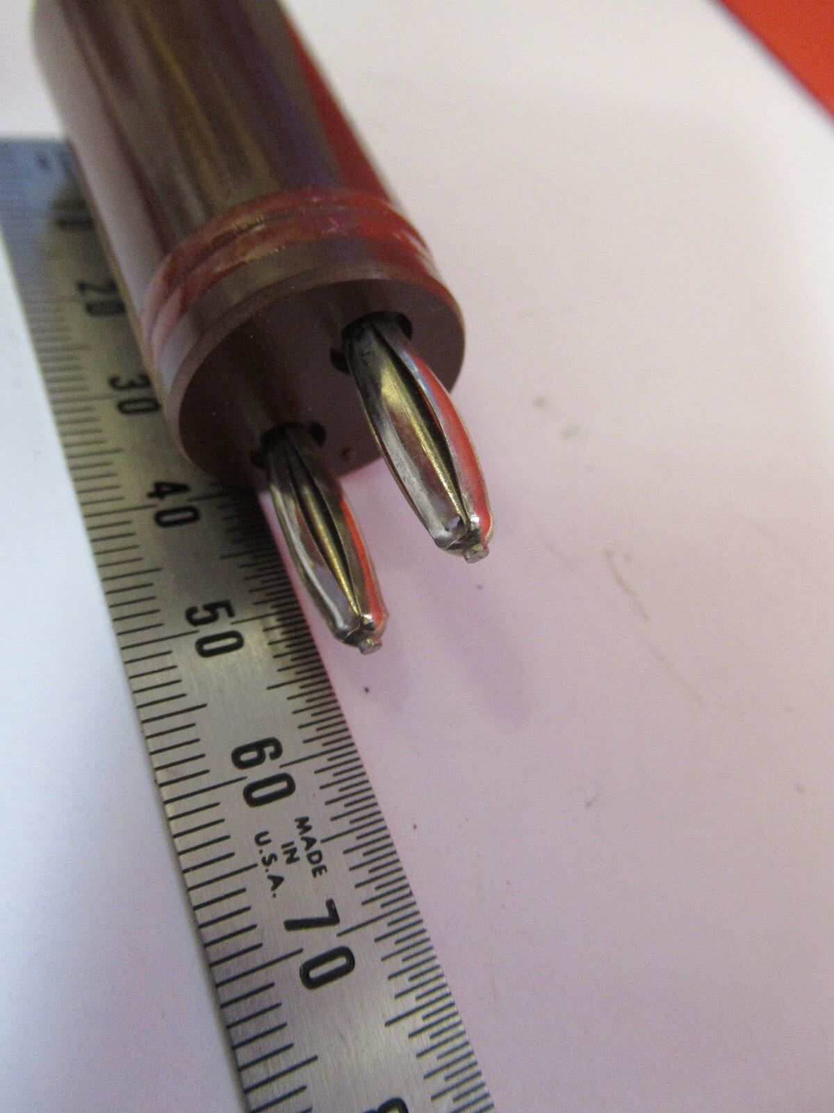 CCCP COLLECTABLE QUARTZ CRYSTAL  FREQUENCY CONTROL AS PICTURED  S3-B-85