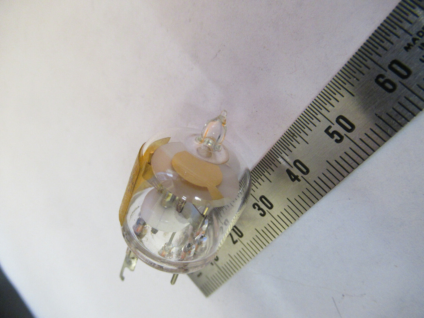 ANTIKER RESONATOR QUARZKRISTALLGLAS PKG FREQUENZ WIE ABGEBILDET &amp;1-DT-6