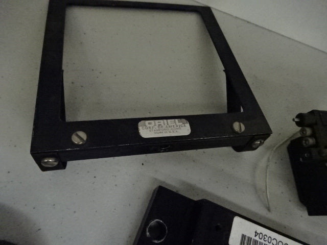 FOR PARTS LOT OPTICS FIXTURES ORIEL NEWPORT HOLDER MOUNTS SUPPORT AS IS #TC1-L