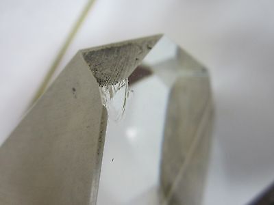 OPTISCHES RIESIGES PRISMA BESCHICHTET [Chips an den Ecken] LASEROPTIK WIE BESEHEN BIN#M7-R-19