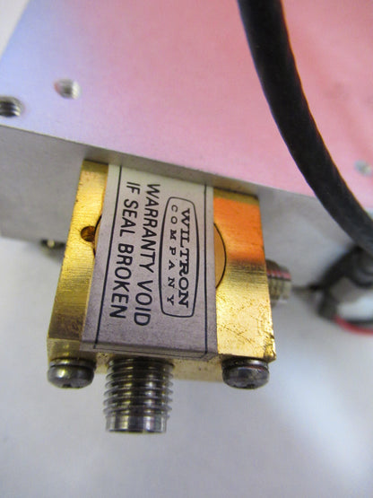 AMPLIFIER SAMPLER 6700-C-36025 MICROWAVE RF FREQUENCY GHz WILTRON AS PIC T7-A-34