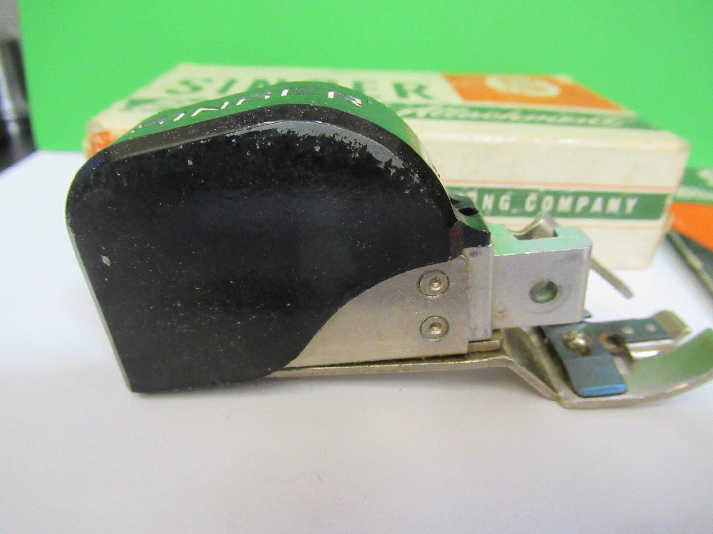 Old Singer Sewing Accessory Machine Blend Stitch Attachment Assembly