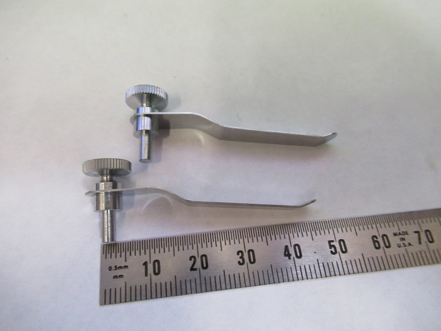 PAIR CLIPS STAGE SPECIMEN UNITRON  JAPAN MICROSCOPE PART AS PICTURED U8-A-08