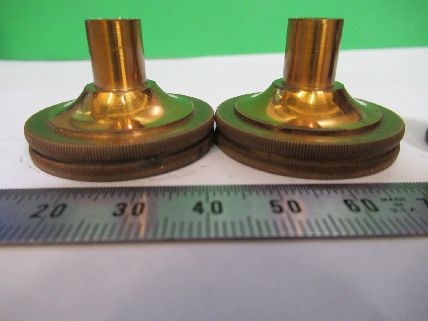 ANTIQUE SPENCER AO SET OF BRASS KNOBS MICROSCOPE PART AS PICTURED T5-A-67