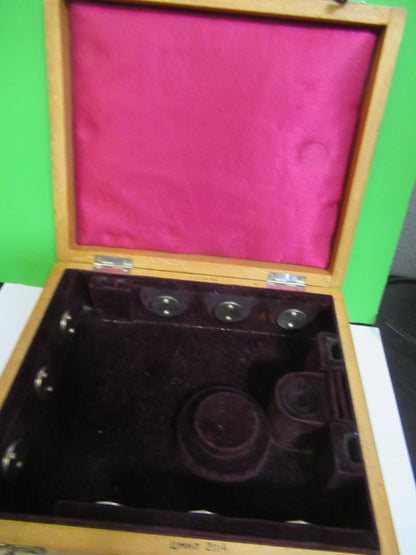 EMPTY WOOD BOX LEITZ WETZLAR GERMANY POL MICROSCOPE PART AS PICTURED Q7-A-19