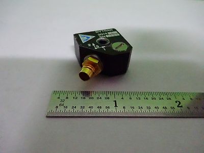 BESCHLEUNIGUNGSMESSER 3014A TRIAXIALER VIBRATIONSSENSOR #K1-M-32