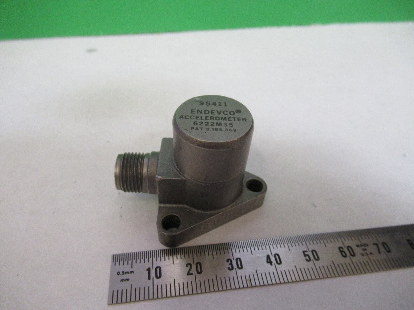 Meggitt Endevco 6222M35 Aircraft Turbine Accelerometer