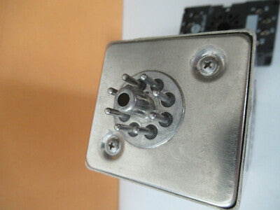 FREQUENCY ELECTRONICS FEI QUARTZ OSCILLATOR 16 MHz for parts AS PICTURED F3-A-81