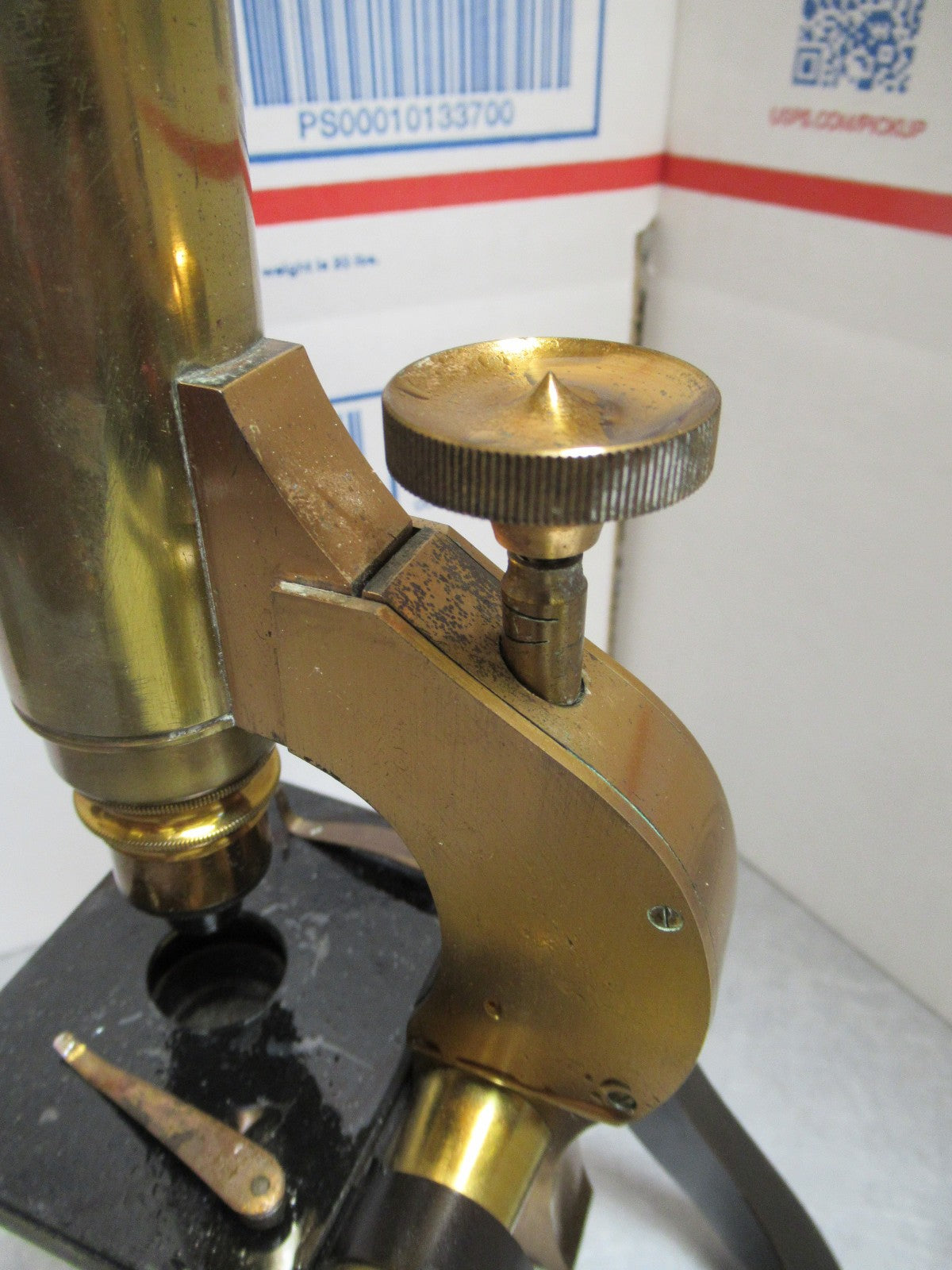 ANTIQUE BRASS HENRY CROUCH LONDON RARE ENGLAND MICROSCOPE AS PICTURED LOB