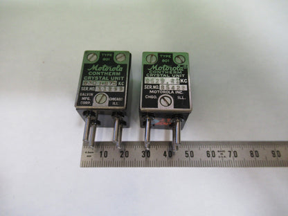 ANTIQUE MOTOROLA QUARTZ CRYSTAL FREQUENCY CONTROL RADIO AS PICTURED T6-B-40