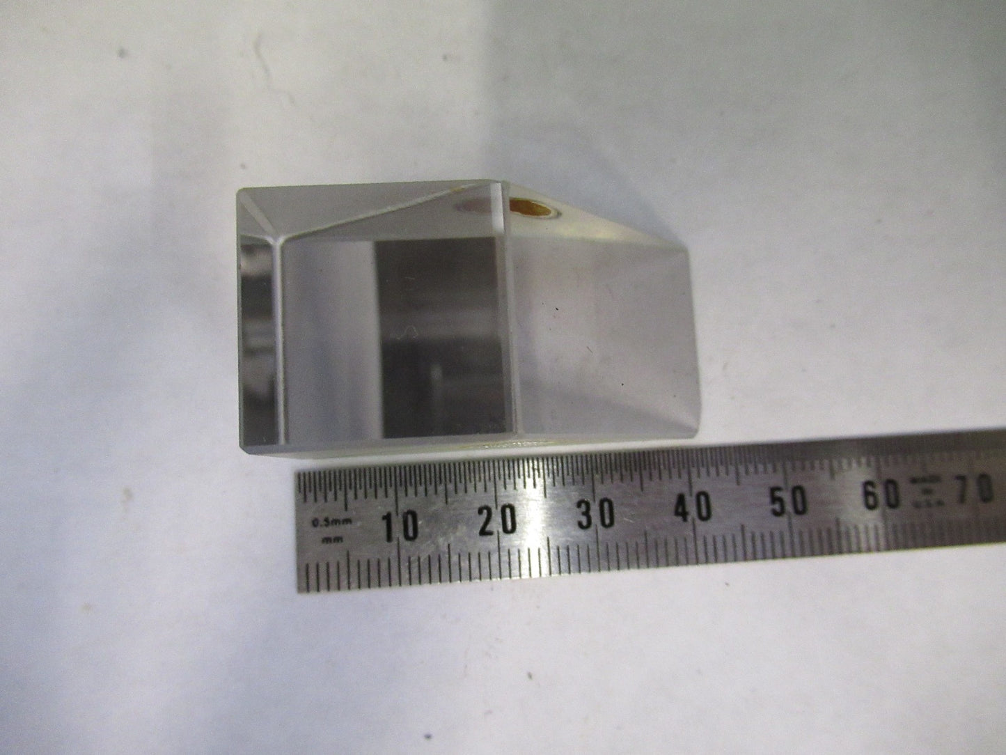 BAUSCH LOMB GLASS PRISM OPTICS MICROSCOPE PART AS PICTURED T2-A-62