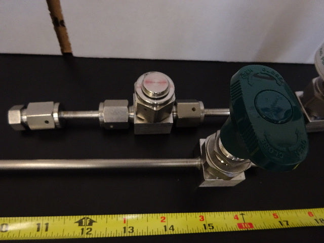 FOR PARTS SWAGELOK ASSEMBLY VALVE marked bad FITTINGS OK SOLD AS IS #TB-3
