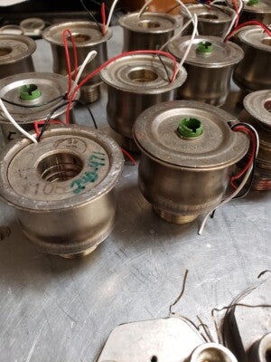 FOR PARTS lot TRANSMITTER 418-17054 AIRCRAFT PRESSURE FUEL AS PICTURED &Q1-FT66