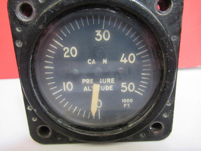 INDICATOR PRESSURE ALTITUDE CABIN KOLLSMAN 128SCA109-1  AS PICTURED  T1-A-40