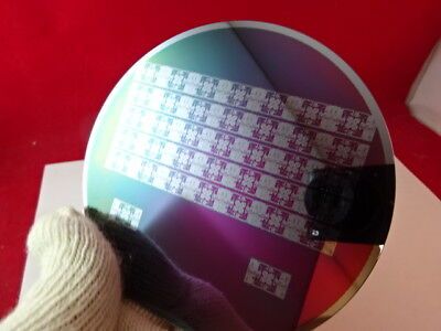 COLLECTABLE SEMICONDUCTOR WAFER SILICON WITH COMPONENTS NICE AS IS #83-A-25