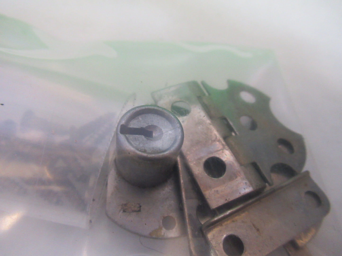BAUSCH LOMB HINGES + LOCK PLUS KEY  MICROSCOPE PART AS PICTURED X9-B-32