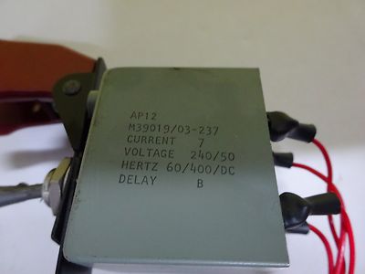 MIL SPEC RF ARMED SWITCH + GUARD AS IS BIN#S8