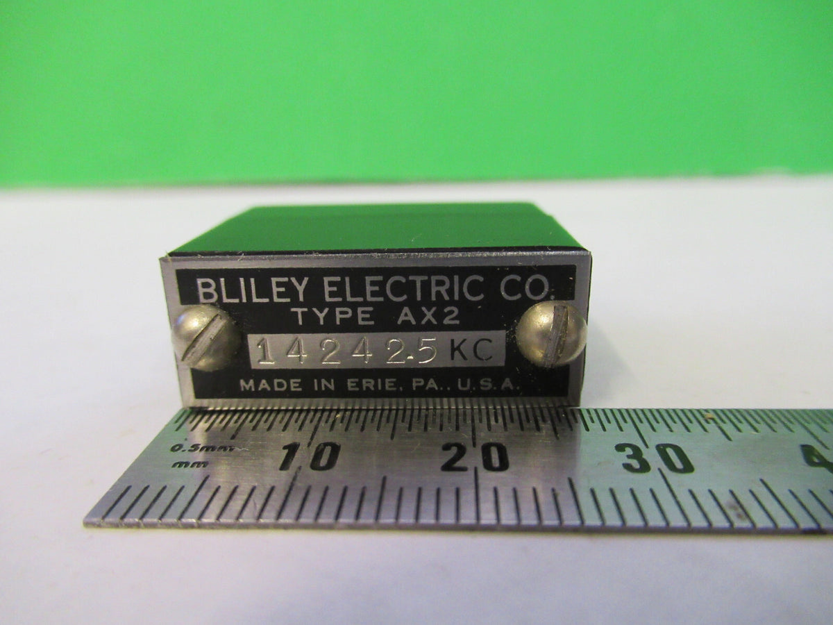VINTAGE WWII BLILEY QUARTZ CRYSTAL AX2 14242.5 KC FREQUENCY RADIO AMATEUR S1-B30