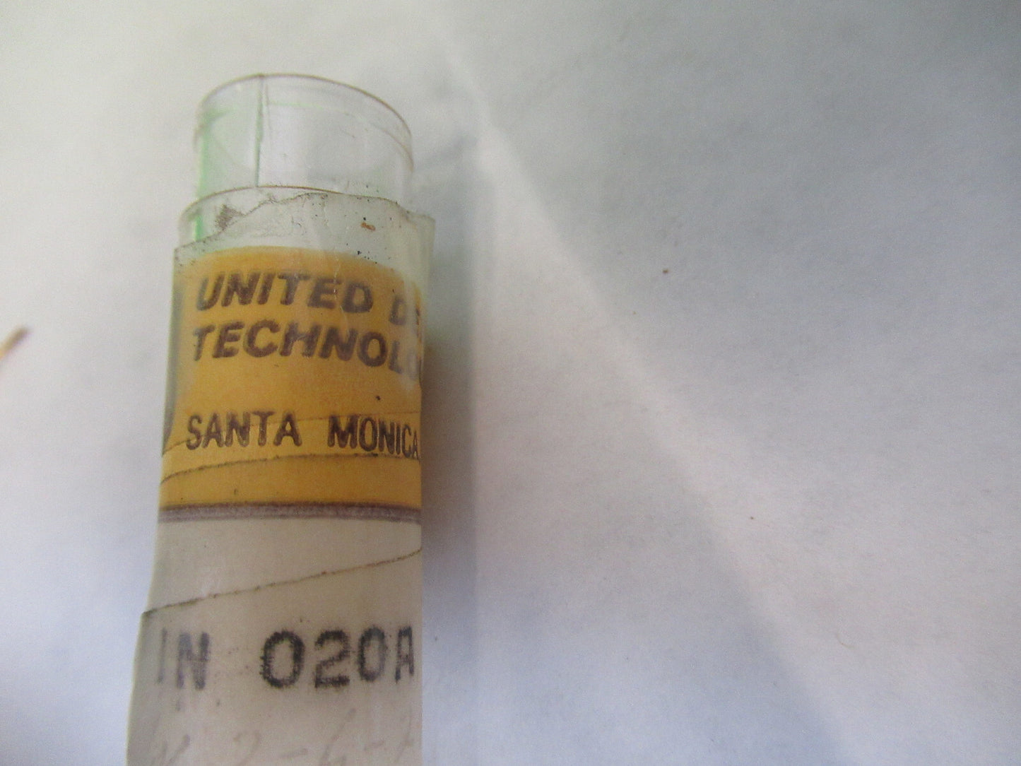 UNITED TECHNOLOGIES SILICON PHOTODIODE PIN 020A SENSOR LIGHT AS PICTURED S1-B-02