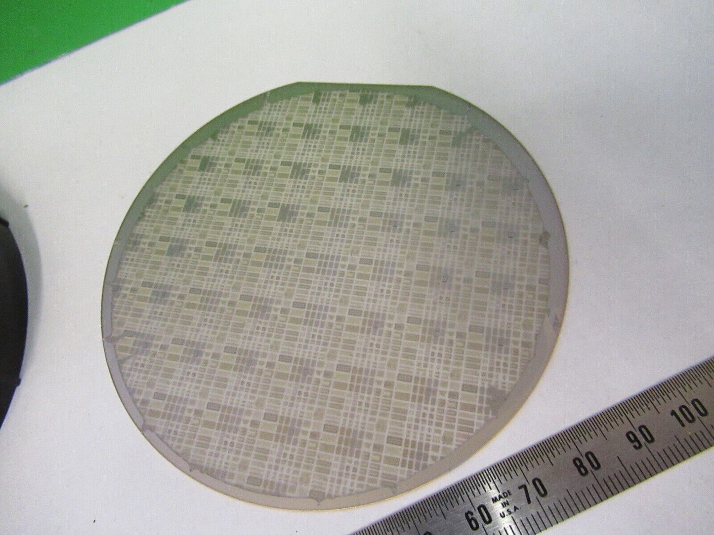 SAPPHIRE WAFER + COMPONENTS COLLECTABLE AS PICTURED G5-A-77