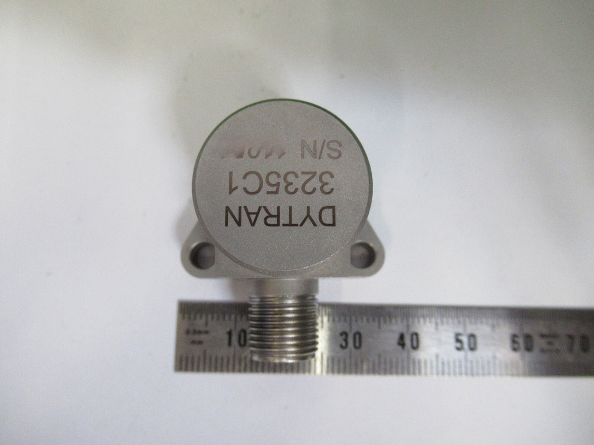 DYTRAN 3235C1 ACCELEROMETER 50 pC/g HIGH TEMP VIBRATION SENSOR AS PICTURED 10-DT