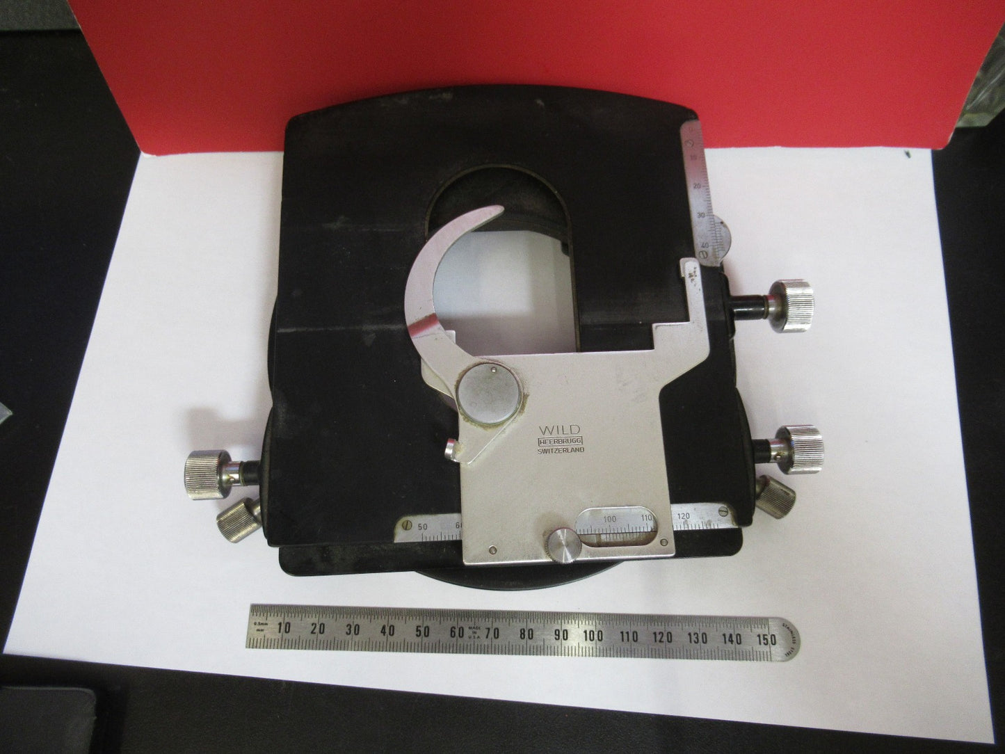 WILD SWISS HEERBRUGG STAGE TABLE XY ROTATES MICROSCOPE PART AS PICTURED V7-A-72