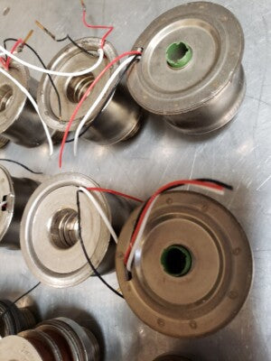 FOR PARTS lot TRANSMITTER 418-17054 AIRCRAFT PRESSURE FUEL AS PICTURED &Q1-FT66