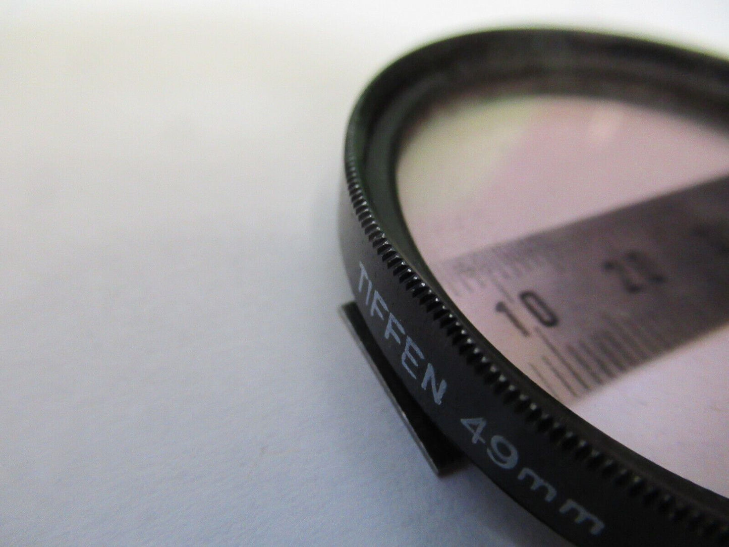 CAMERA LENS COVER FILTER TIFFEN SKYLIGHT 1A 49mm AS PICTURED R2-A-114
