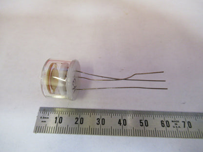 BELL LABS 6.7 MHz KERNCO RESONATOR GLASS PKG FREQUENCY CTL AS PICTURED &1-DT-98
