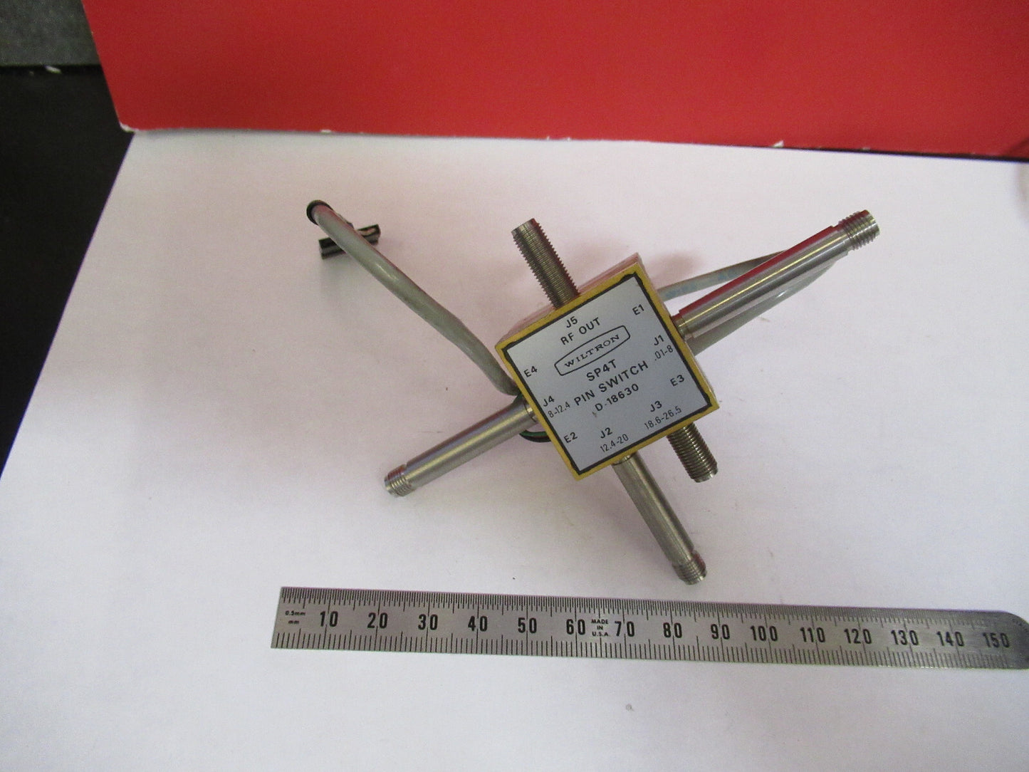 WILTRON D-18630  SP4T PIN SWITCH MICROWAVE RF FREQUENCY GHz AS PICTURED T7-A-43