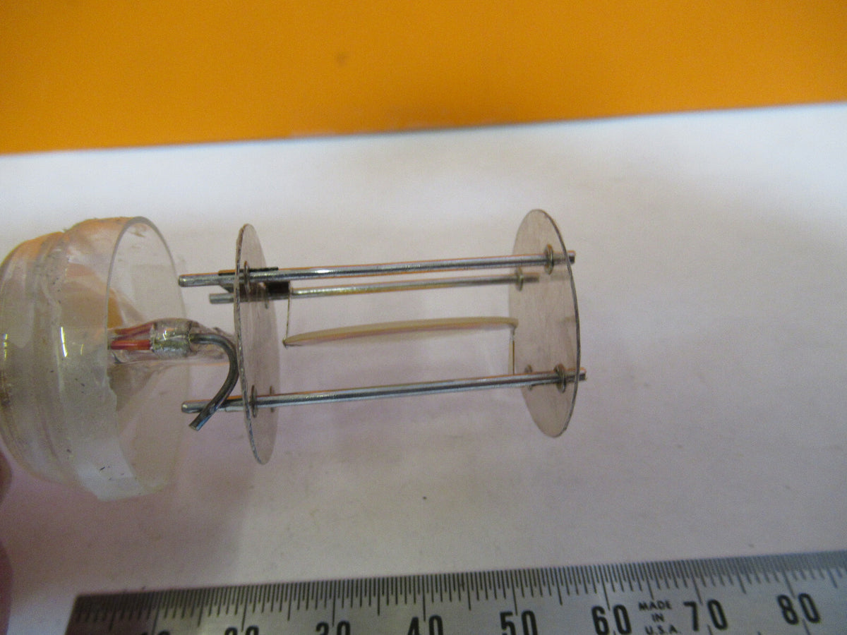BROKEN BLILEY BG98A 1 MHz QUARTZ CRYSTAL GLASS PKG FREQUENCY AS PICTURED 1-DT-4