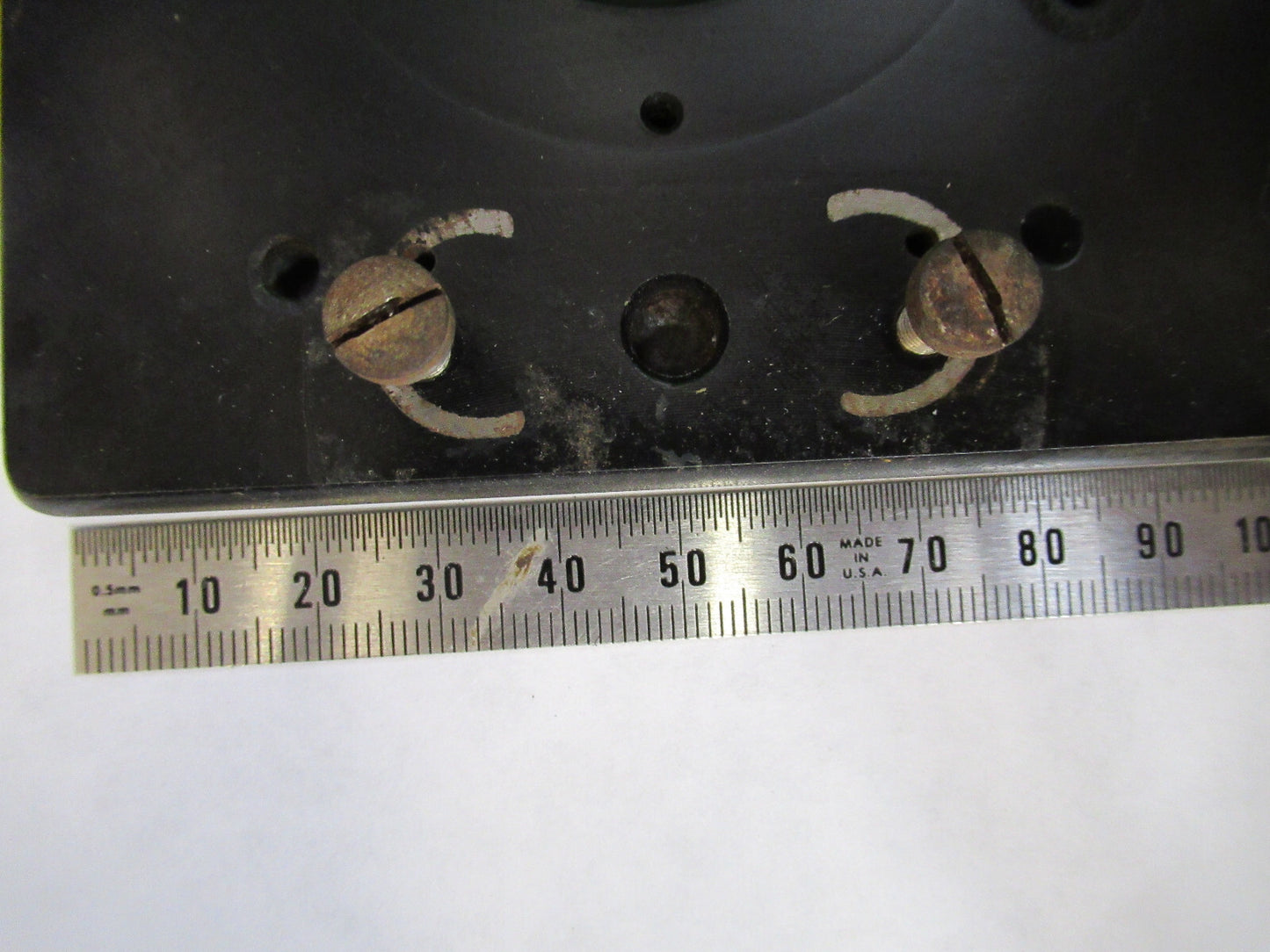 ANTIQUE BAUSCH LOMB STAGE TABLE MICROSCOPE PART AS PICTURED G8-A-51