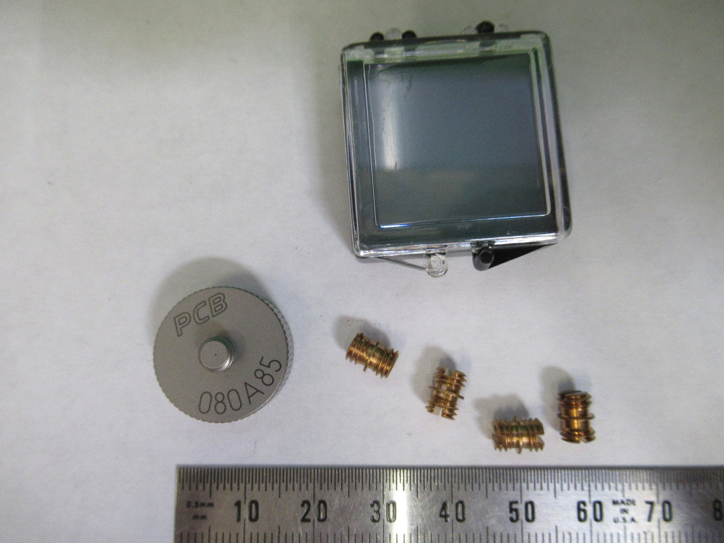 PCB PIEZOTRONICS ENDEVCO ACCESSORIES PETROWAX STUDS BASE AS PICTURED  U8-A-97