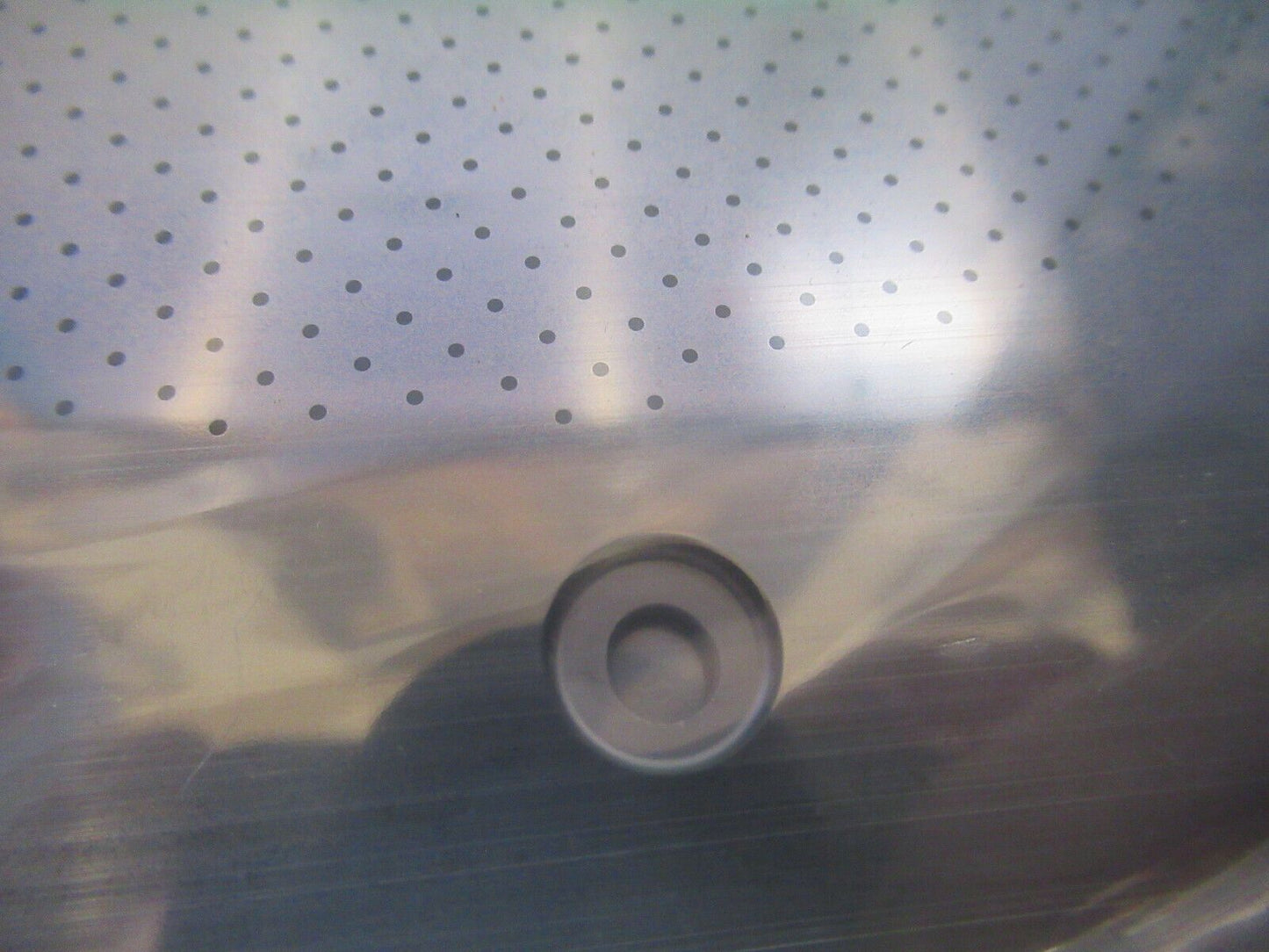 HITACHI GLASS LIKE CARBON ELECTRODE ETCHING PERFORATED PICTURED &H3-A-68