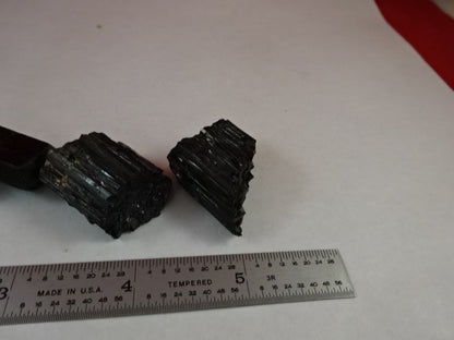 RAUER TURMALIN SCHORL SCHWARZER MINERALKRISTALL BRASILIEN 60 GRAMM LOS WIE BESEHEN #14-A-09