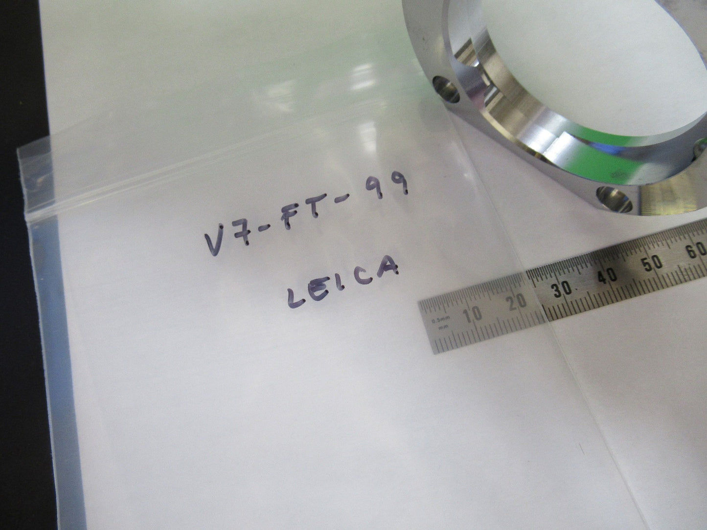 LEICA LEITZ GERMANY DMRB LAMP FLANGE MICROSCOPE PART AS PICTURED V7-FT-99
