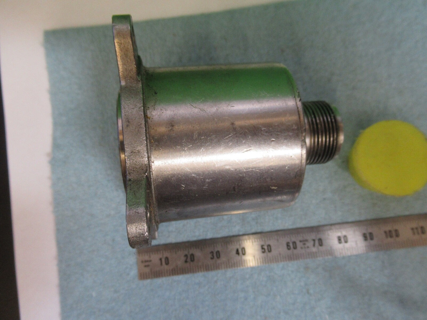 FOR PARTS TACHOMETER GENERATOR 3002 KGA-1 AS IS AS PICTURED  Q7-B-32
