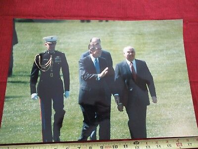 LARGE COLLECTABLE RUSSIA GORBACHEV USA BUSH WH MEETING VINTAGE PHOTOGRAPH &BLI