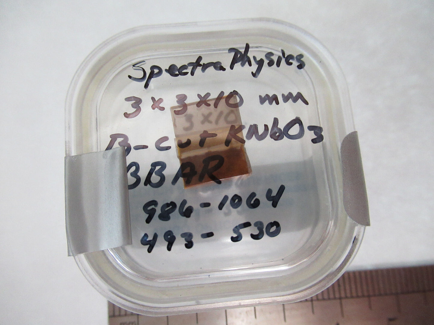 OPTICAL PRO SPECTRA PHYSICS KNbO3 CRYSTAL NIOBATE OPTICS AS PICTURED &W7-B-08