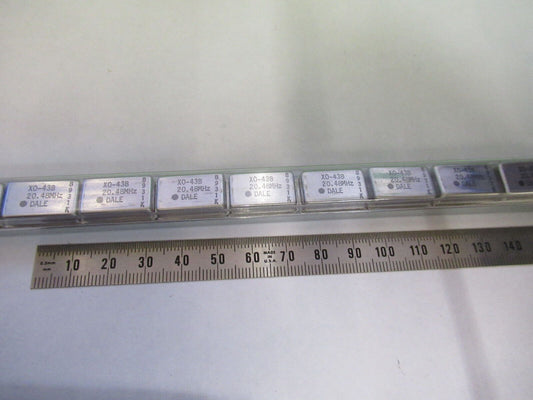 LOT 10 EA DALE ELECTRONICS QUARTZ OSCILLATOR FREQUENCY 20.48 MHz G5-A-79