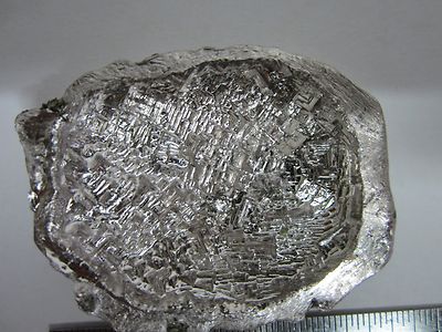 BISMUTH METAL MELTED CRYSTALS 33 GRAMS #M7-R-14