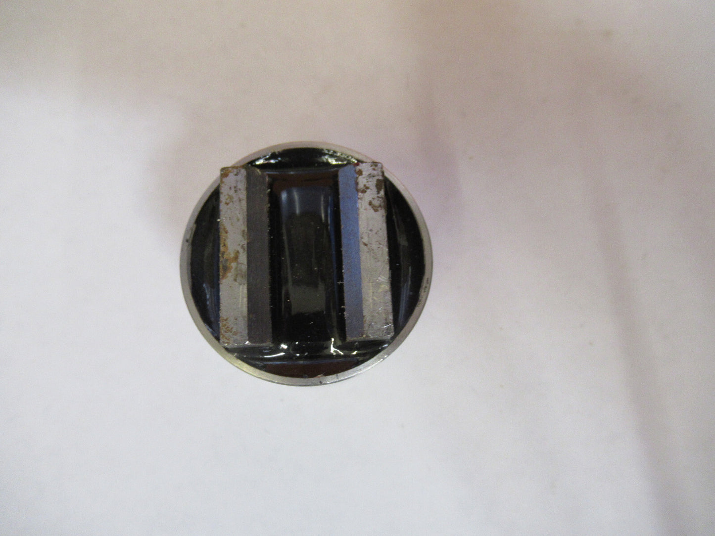 DYTRAN  6187 MAGNET 2-POLE for holding ACCELEROMETER MOUNT AS PICTURED  47-FD-02