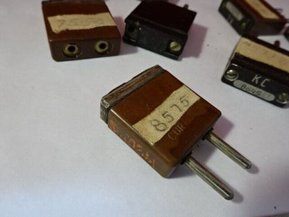 LOT VINTAGE QUARTZ CRYSTAL RESONATORS MIL SPEC FREQUENCY CONTROL RADIO #6V-A-22