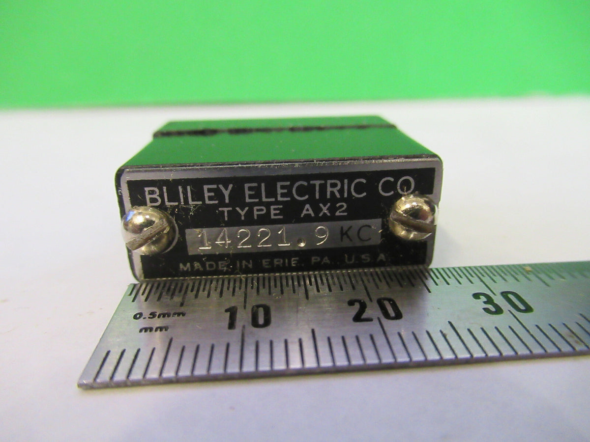 VINTAGE WWII BLILEY QUARTZ CRYSTAL AX2 14221.9 KC FREQUENCY RADIO AMATEUR S1-B28