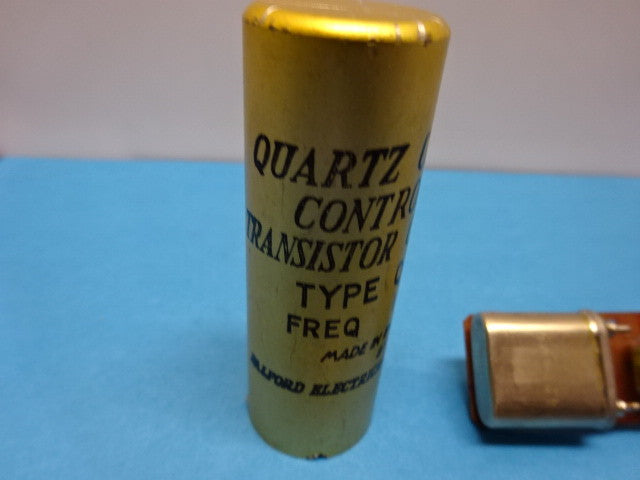 Vintage Quartz Resonator Salford England Frequency Control 1 MHz